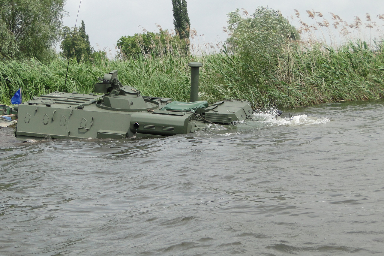 BTR-4M for marine infantry 
