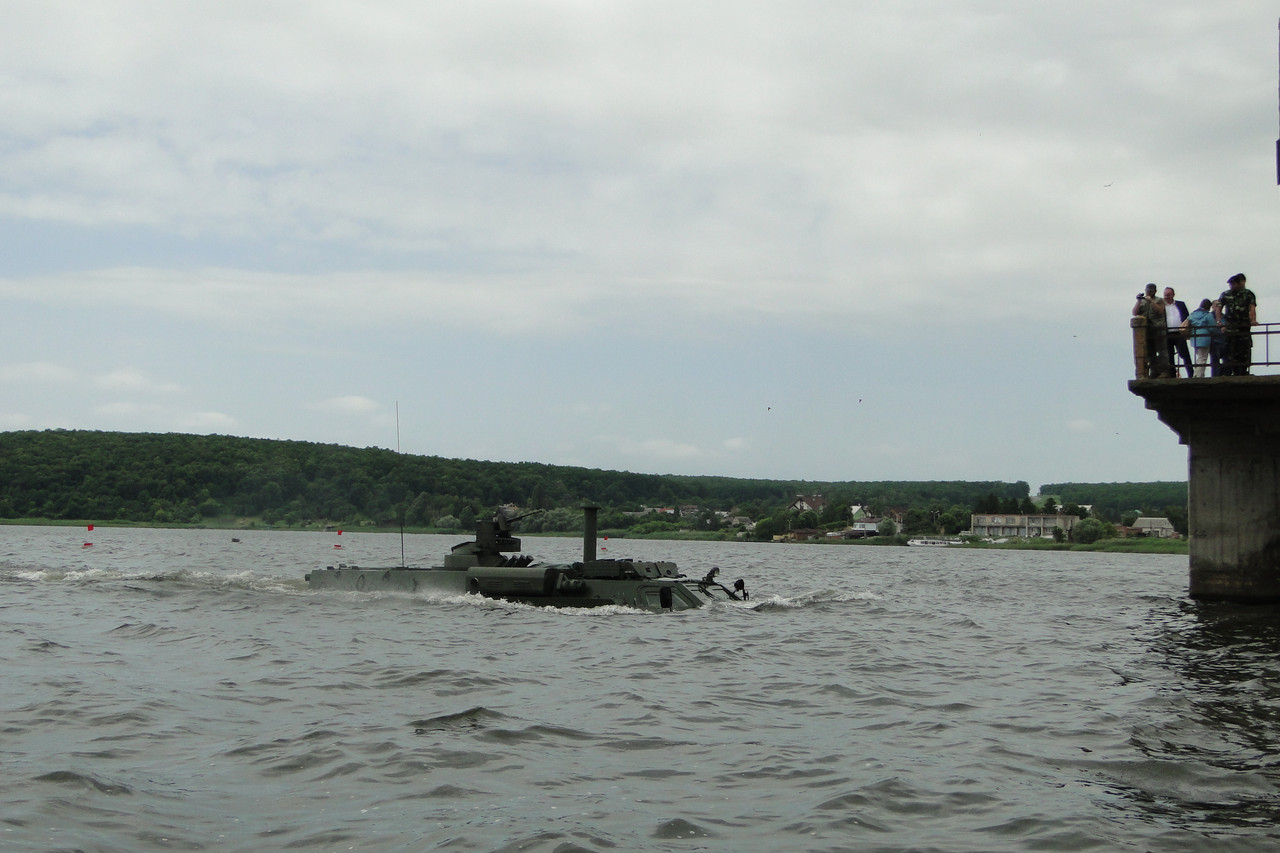 BTR-4M tests